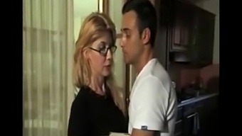 Vintage Italian Lady'S Passionate Encounter
