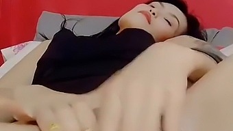How Long Will You Last In Thaitwentybabe'S Foot Fetish Session?
