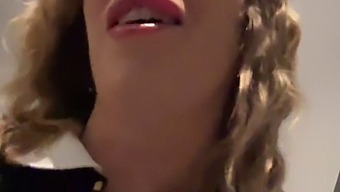 Amateur Milf Gets Pussy And Ass Fucked By Home Trapped Craftsman