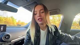 A Public Blowjob From A Young Girl In Need!