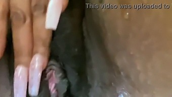 Filthy Talk Leads To Female Ejaculation In Fat Pussy